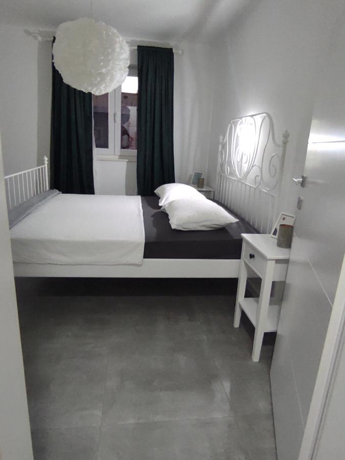 Ema Apartment Primosten Ngoại thất bức ảnh